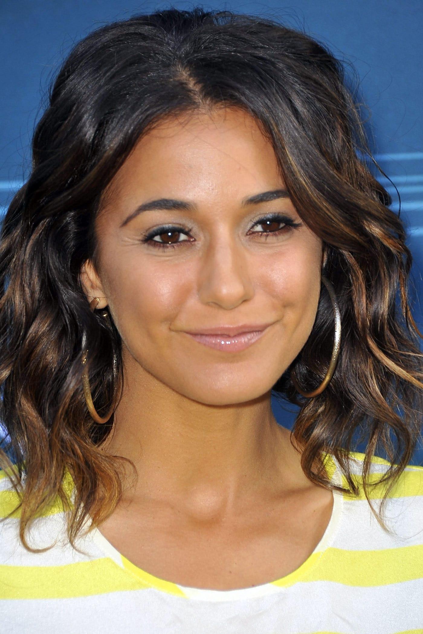 Emmanuelle Chriqui | Claire Bonner